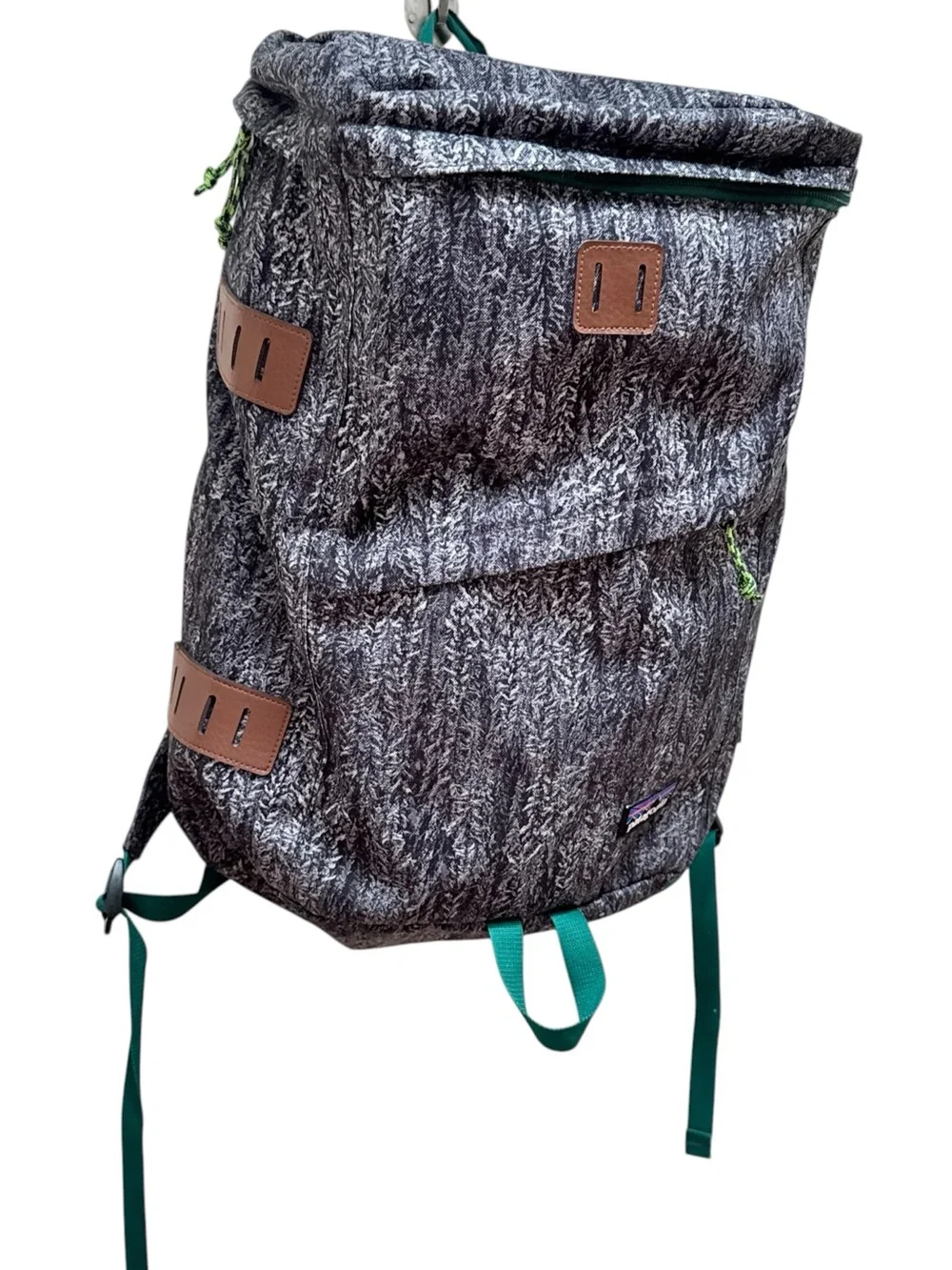 Patagonia Toromiro 22L Backpack in Forestland Black